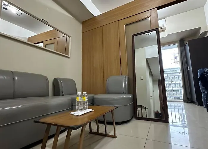 Tropical Balcony Pool View, 14th Floor, Moa, Netflix, Airport At Shell * Manila