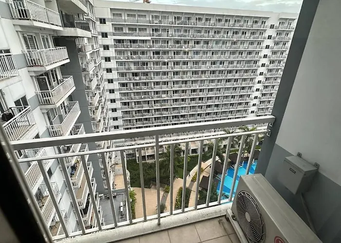Apartment Tropical Balcony Pool View, 14th Floor, Moa, Netflix, Airport At Shell