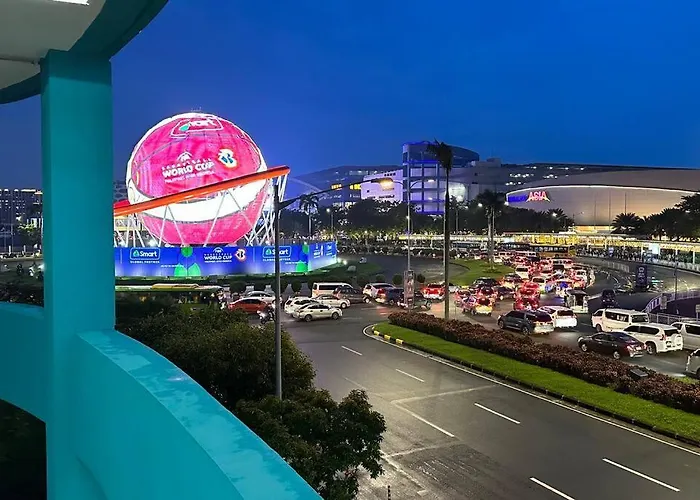 Apartment Tropical Balcony Pool View, 14th Floor, Moa, Netflix, Airport At Shell Manila