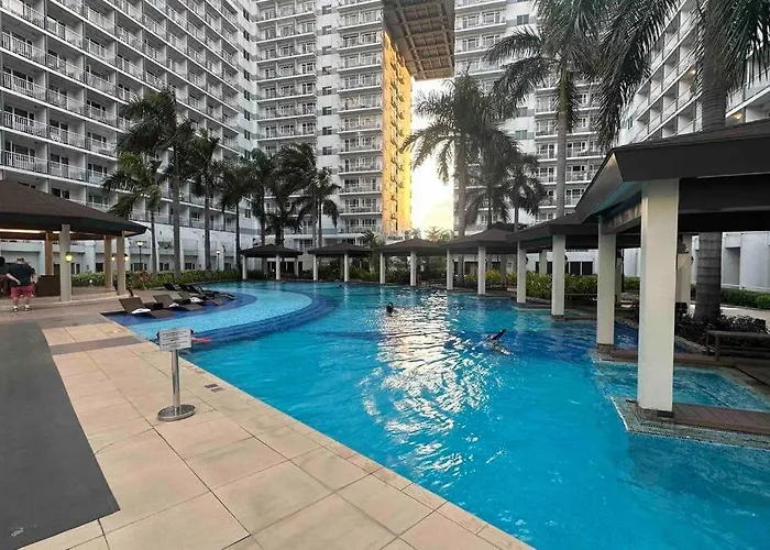 Tropical Balcony Pool View, 14th Floor, Moa, Netflix, Airport At Shell