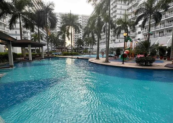 Apartment Tropical Balcony Pool View, 14th Floor, Moa, Netflix, Airport At Shell Manila